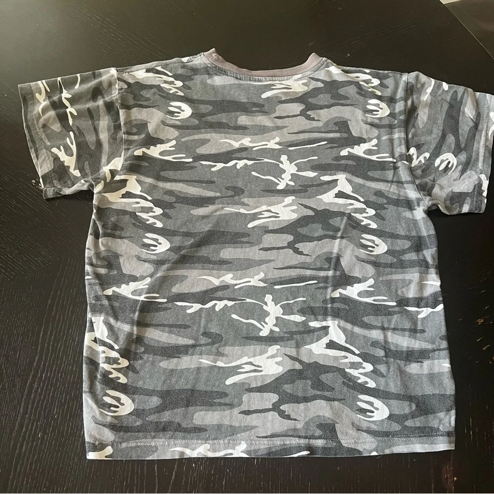 ✅ Gray Camouflage T-Shirt